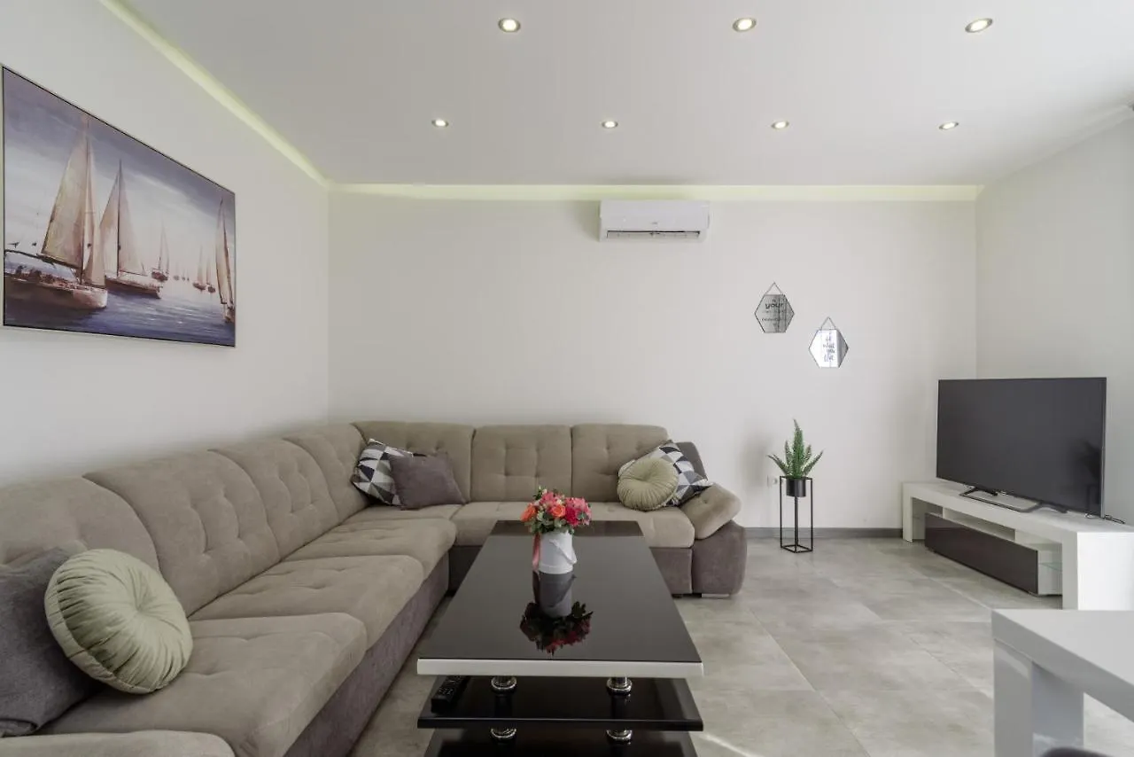 טרוגיר Apartmani Mm 0*,  קרואטיה