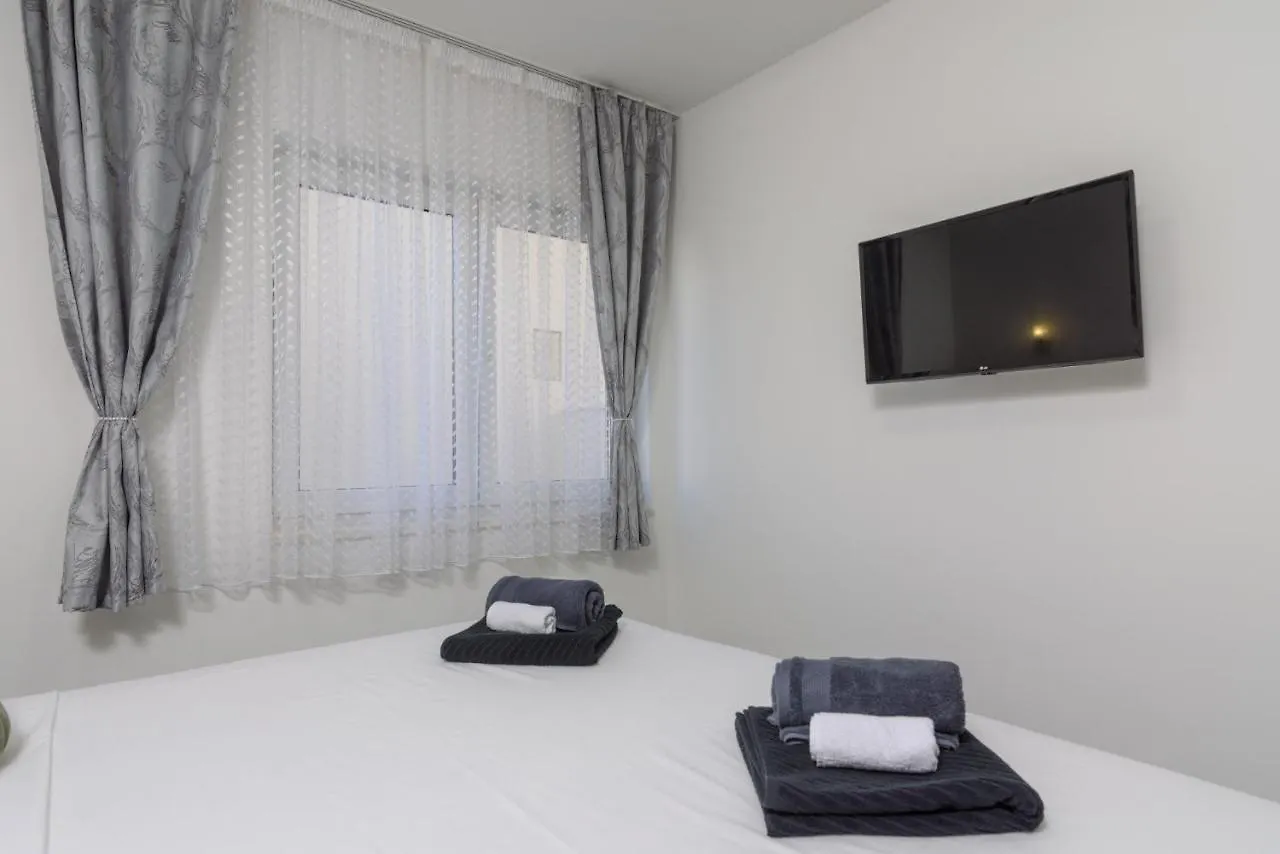 טרוגיר Apartmani Mm 0*,  קרואטיה